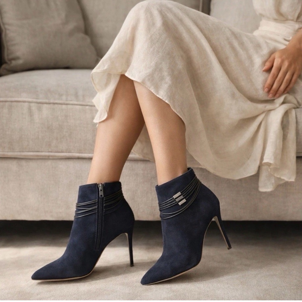 SAKS FIFTH AVENUE CASPER NAVY BLUE PUMP ZIP UP BOOTIES SUEDE/ LEATHER 9.5 MINT!!